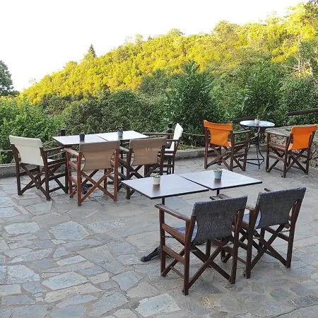 Kastania Gi דירה *