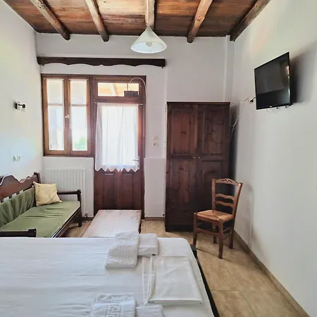 Apartment Kastania Gi Palaios Panteleimonas