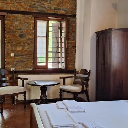 Kastania Gi Apartment *