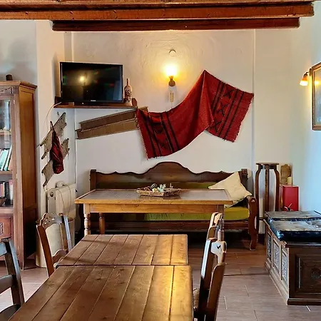Kastania Gi Apartment *