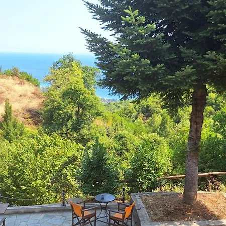 Kastania Gi Apartment *