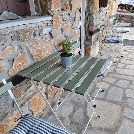 Kastania Gi Apartment Palaios Panteleimonas